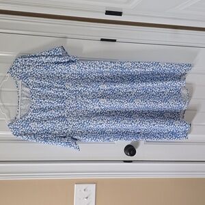 5 For 25 Women's Blue and White Floral Dress 2XL